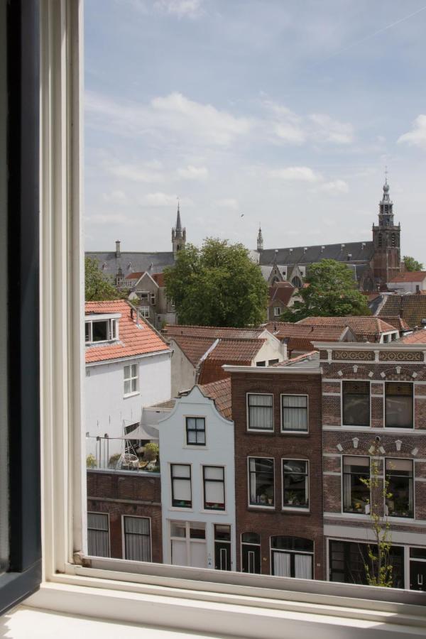 Canal House In Historic City Center Gouda Eksteriør bilde
